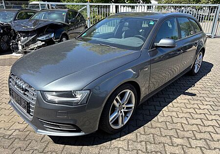 Audi A4 Avant S line Sportpaket / plus quattro Standh