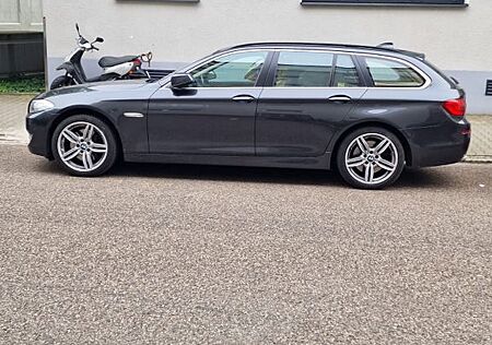 BMW 530d xDrive Touring -