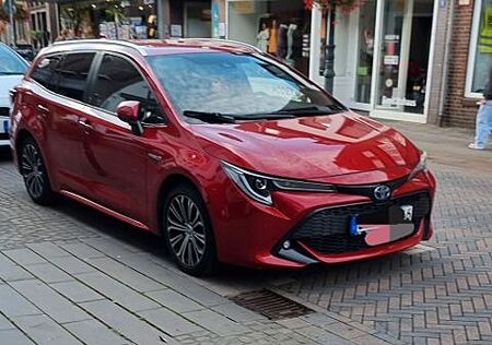Toyota Corolla 2,0 Hybrid Team Deutsch Touring Spor...