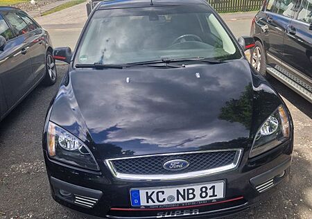 Ford Focus 1,6 Ti-VCT Sport Sport