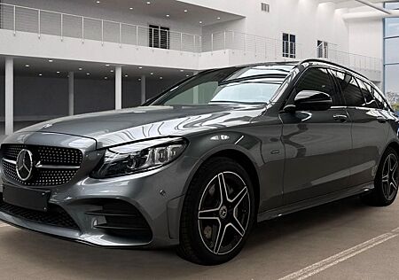 Mercedes-Benz C 300 C 300de 3x AMG PANO*MBeam*DISTR*Airmatic*Voll