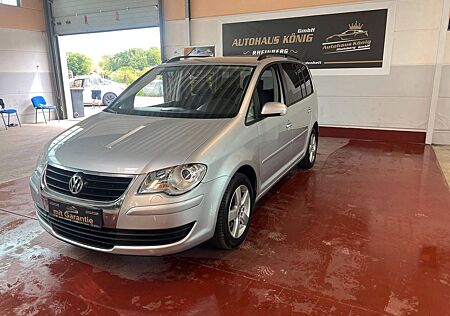 VW Touran Volkswagen United