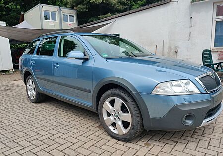 Skoda Octavia Combi 2.0 FSI 4x4 Scout Scout