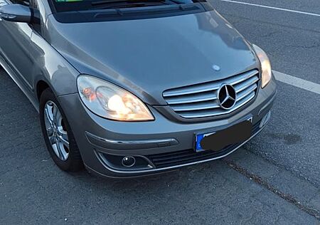 Mercedes-Benz B 180 CDI -