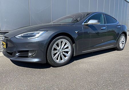 Tesla Model S Basis 75 Pano/ Leder/ NP 101.