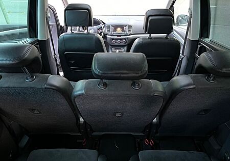 VW Sharan Volkswagen 2.0 TDI DSG BlueMotion Tech Highline ...