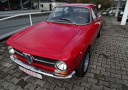 Alfa Romeo Junior 1300 , ab 500,- p.M. LEDER