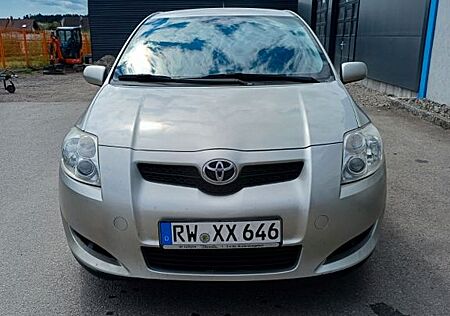Toyota Auris 1.6-l-Dual-VVT-i