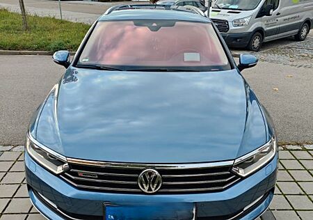 VW Passat Variant Volkswagen 2.0 TDI SCR 140kW DSG BMT 4M ...