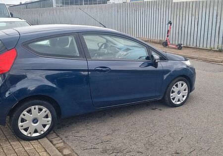 Ford Fiesta 1.6 Klimaanlage Keine TÜV