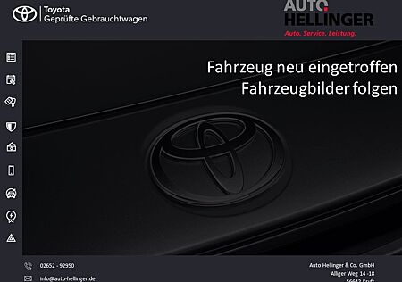 Mazda 2 Lim. Center-Line