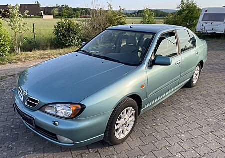 Nissan Primera 1,8 I Elegance