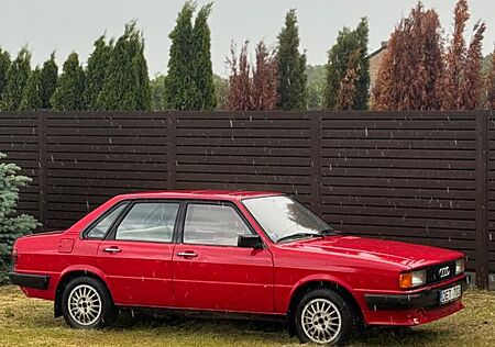Audi 80