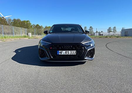 Audi RS3 8Y Limousine