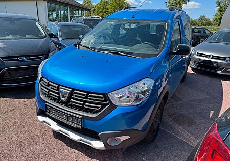 Dacia Dokker Stepway Celebration TCe 100 Navi SHZ PDC