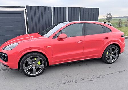 Porsche Cayenne Coupe E-H/SportDesignP/PDCC/HAL/AHK
