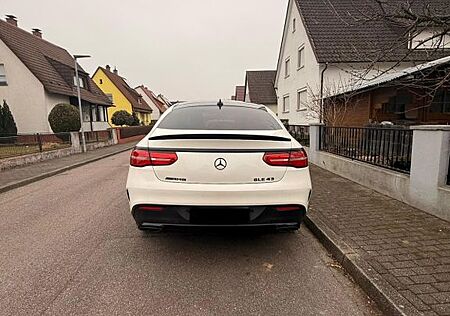 Mercedes-Benz GLE 43 AMG 4MATIC 21ZOLL*PANO*SPORT*360*SOFTCLOS