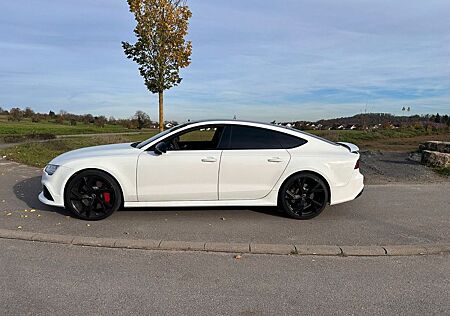 Audi RS7 4.0 TFSI Performance_Head Up_Bose_21 Zoll