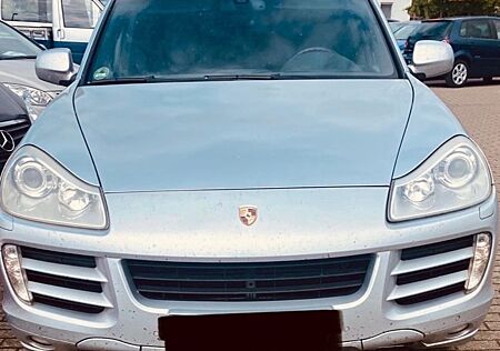Porsche Cayenne S mit Prins Gasanlage