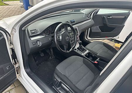 VW Passat Volkswagen 2.0 BlueTDI Comfortline Comfortline