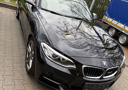 BMW M235i xDrive Steptronic Cabrio -
