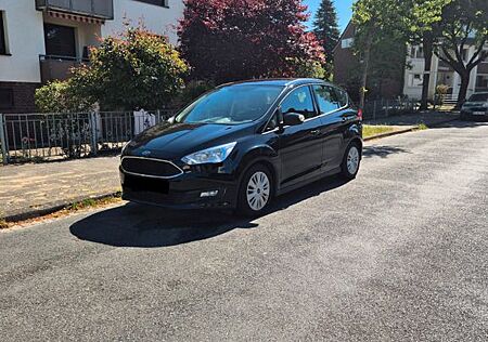 Ford C-Max 1,5TDCi ECOnetic 77kW Titanium Titanium