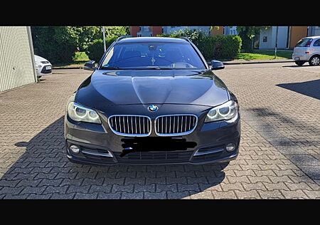 BMW 530d Touring A -