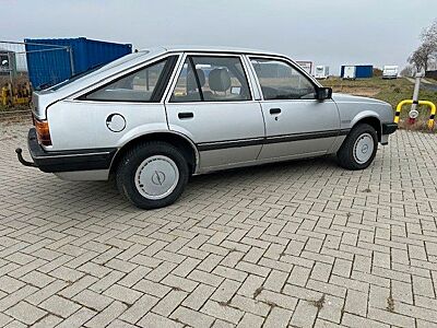 Opel Ascona