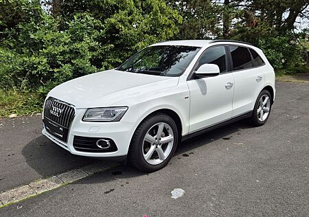 Audi Q5 2.0 TDI - 6 Gang TDI Clean Diesel- S Line