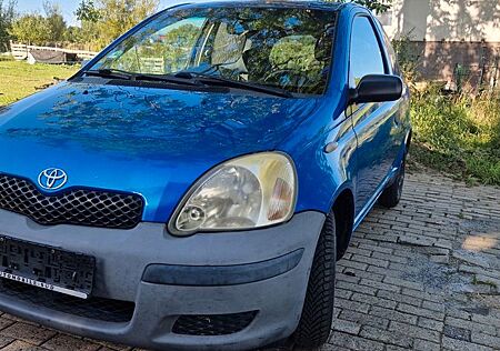 Toyota Yaris 1.0 -