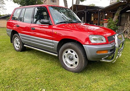 Toyota RAV 4 Auto - Oldtimer mit Charakter zu verkaufen