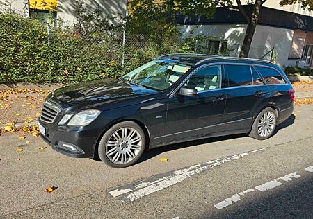 Mercedes-Benz E 200 CDI T BlueEFFICIENCY AVANTGARDE AVANTGARDE