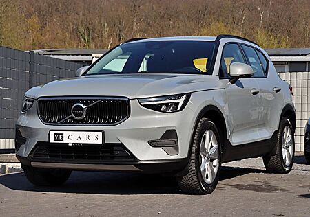 Volvo XC 40 XC40 Essential 2WD NAVI*LED*RFK*DAB*CAR-PLAY*SHZ