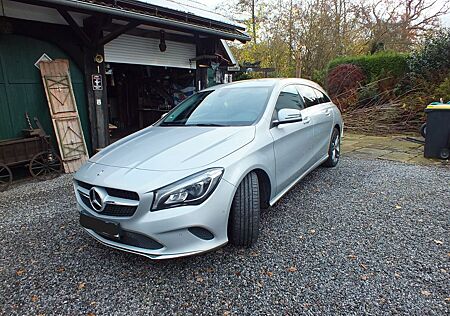 Mercedes-Benz CLA 200 Shooting Brake -