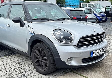 Mini Cooper D Countryman Automatik Navigation Euro 6