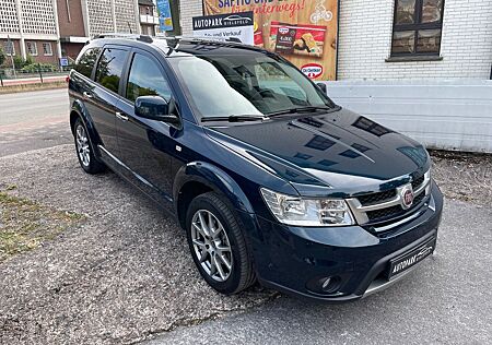 Fiat Freemont 2.0 Lounge AWD / VOLL** / NAVI / LEDER