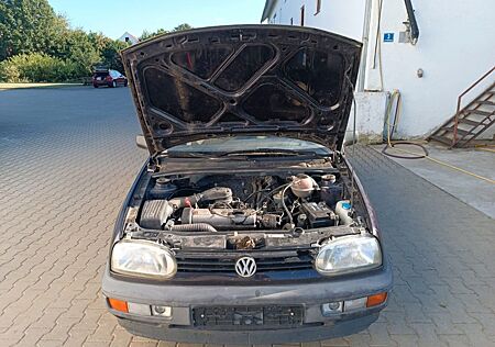 VW Golf Volkswagen 1.6 Standard