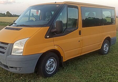Ford Transit guter Zustand mit AHK und TÜV