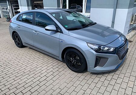 Hyundai Ioniq Trend Hybrid 1,6 Aut. ACC 83TKM