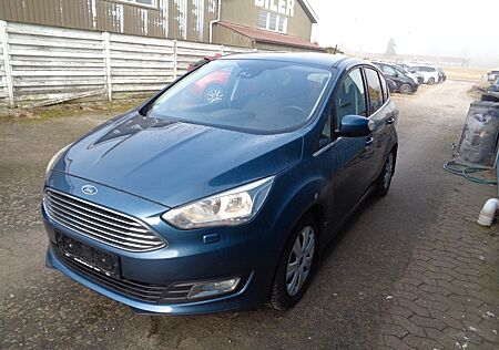 Ford C-Max Titanium