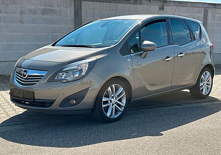 Opel Meriva B 1.7 CDTI Innovation *Teilleder*