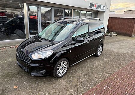 Ford Tourneo Courier Titanium *1.Hand*voll Scheckheft