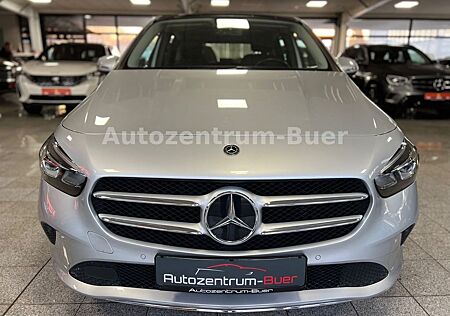 Mercedes-Benz B 200 B -Klasse "Pano/Anhänger/Navi/Kamera"