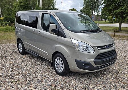 Ford Tourneo Custom Titanium
