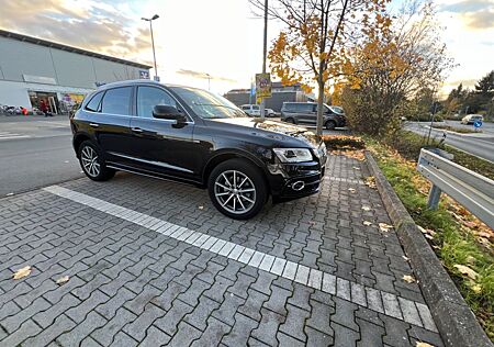 Audi Q5 2.0 TDI 140kW S tronic quattro - S line