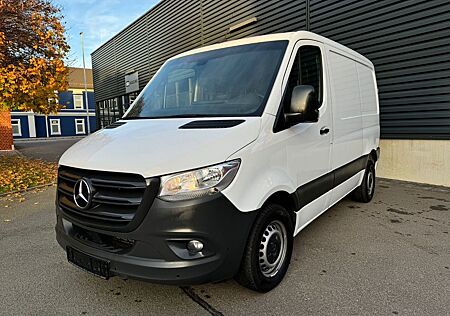 Mercedes-Benz Sprinter 214 CDI Kasten 1.Hand MBUX TÜV NEU