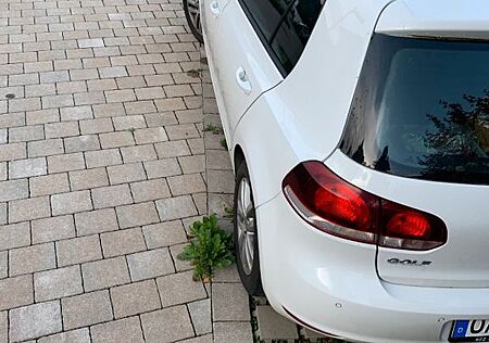 VW Golf Volkswagen 1.4 TSI 90 kW Highline Highline