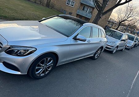 Mercedes-Benz C 180 / *2016 Automatik/ 156 PS
