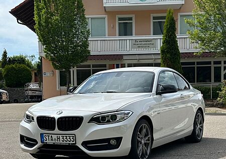BMW 218d Coupé Sport Line Sport Line