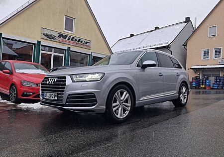 Audi SQ7 4.0 TDI qu. tiptr. LED+ALCANTARA+KAMERA